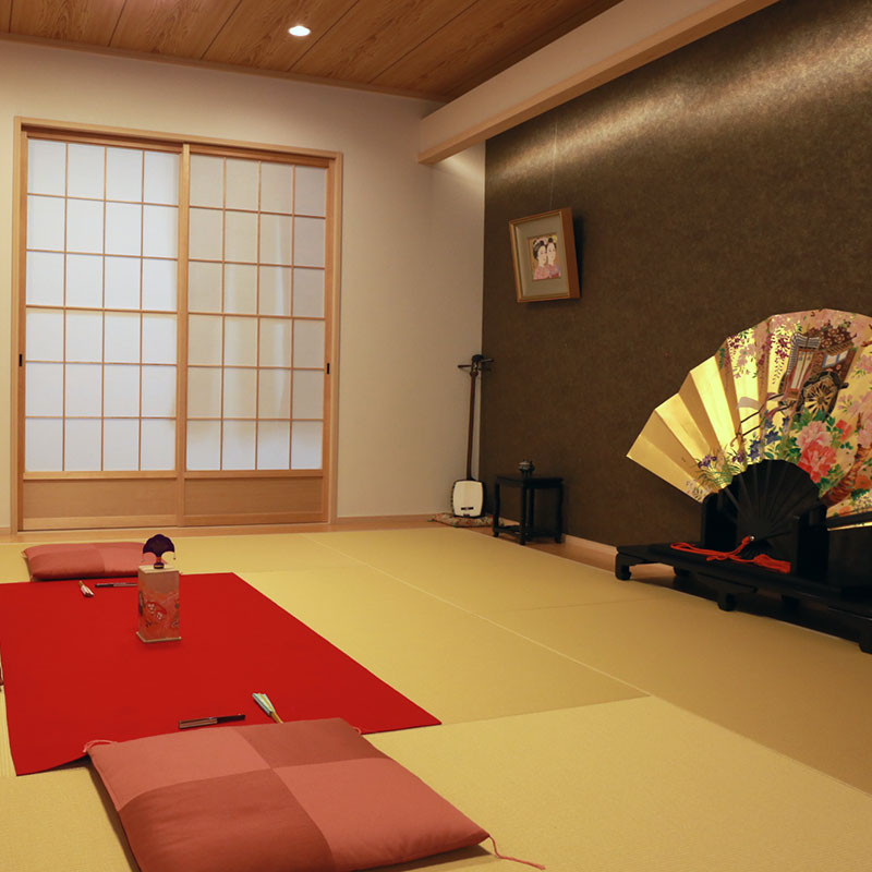 店内のお座敷２